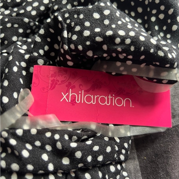 Dress - Picture 4 of 9